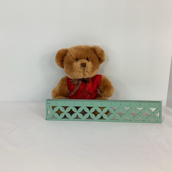 Steven Smith Royal Sonesta Hotel Plush Tea Teddy Bear Souvenir Red Shirt - Picture 7 of 9